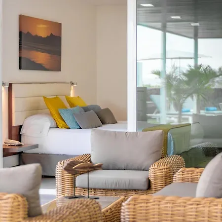 Hyde Park Lane Villas-3