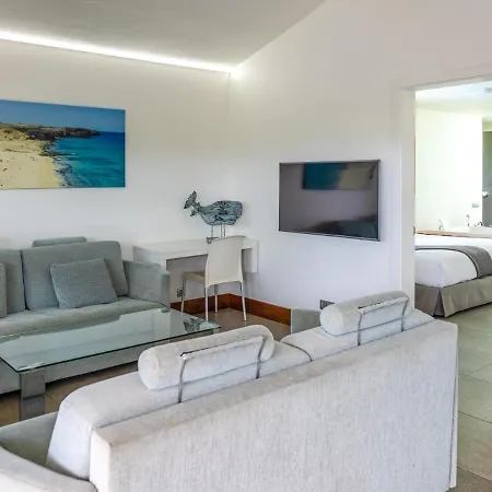 Hyde Park Lane Villas-2